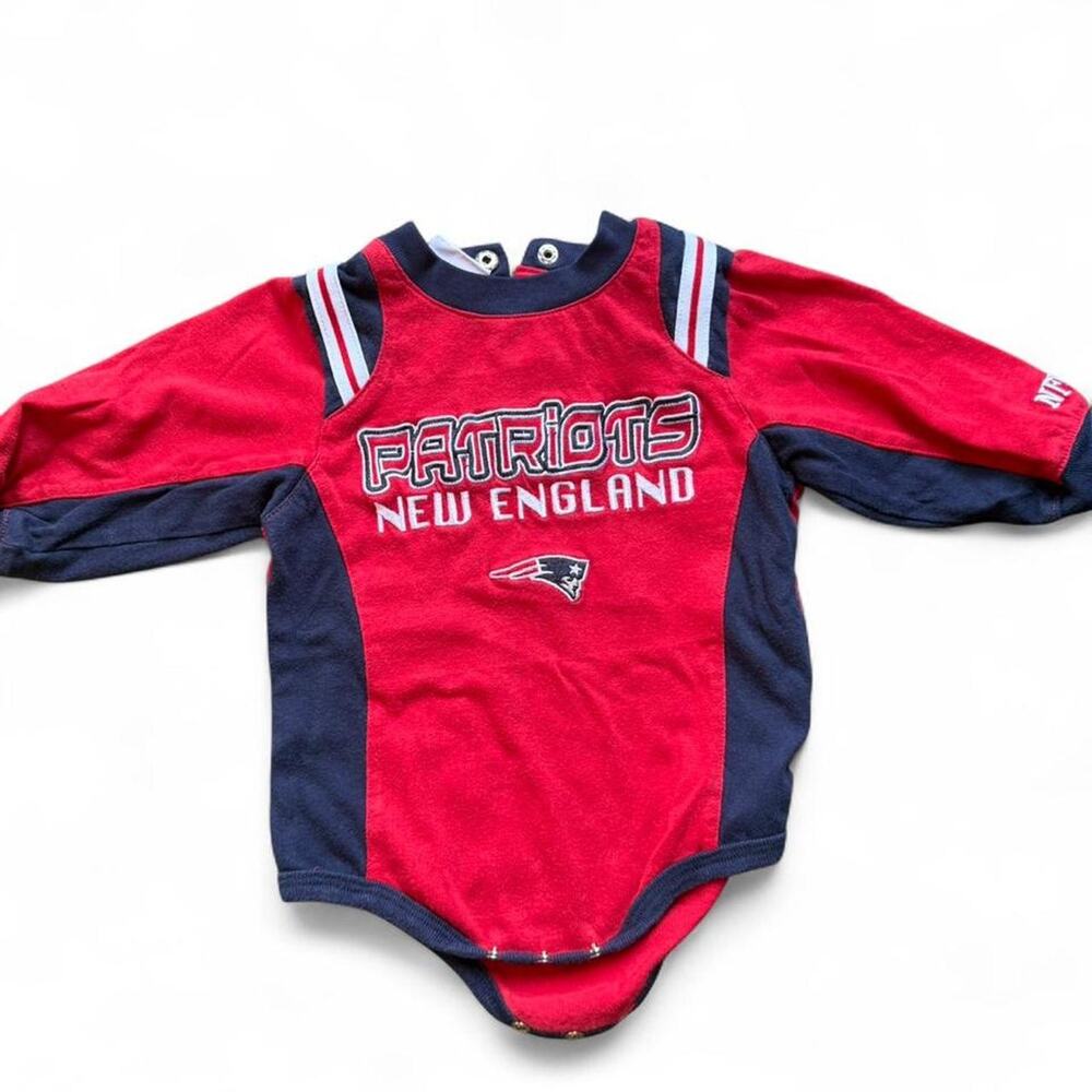 Nfl new england patriots red